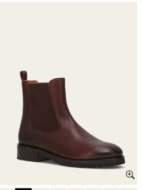 Frye Melissa Double Sole Chelsea
Women's ankle Boot in Dark Brown 5.5